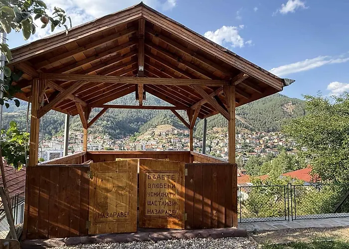 Дом отдыха феникс Девин